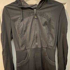 Lululemon jacket size 6, reversible.